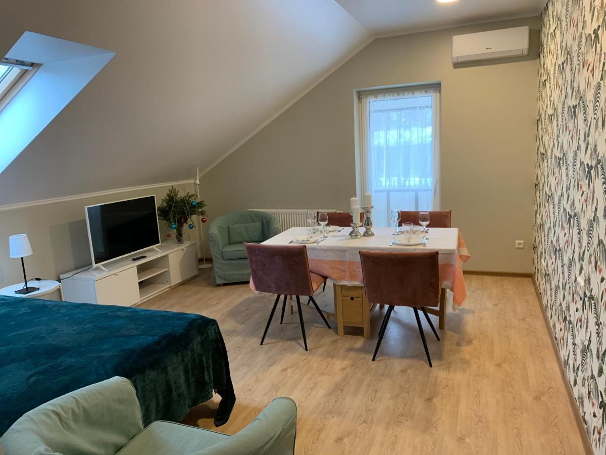 Vila Renata Laure Palanga Buitenkant foto
